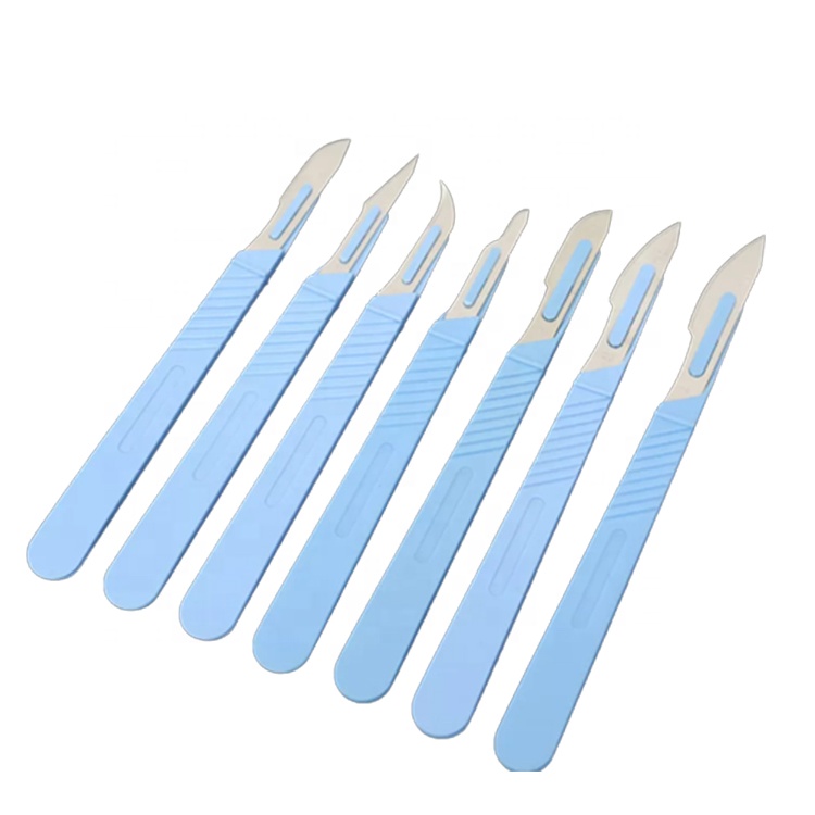 Disposable Medical Sterile Surgical Stainless Steel Scalpel Carbon steel scalpel with Plastic Handle for operating room Lab
